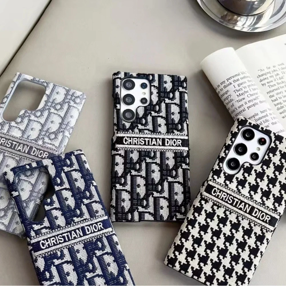 Designer Cellphone Cases and Wallets - Picture 16 of 16